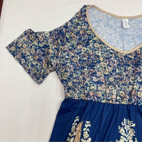 Chicyea Floral Print Dress / Tunic SZ XL Above Knee Cold Shoulder Style Blue New - Picture 4 of 10